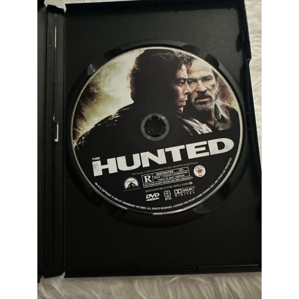 Hunted DVD - Picture 3 of 4